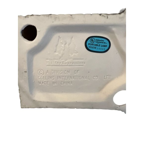 Holiday Expressions Dickens Collectibles Porcelain Lighted Church 6' cord Works - Picture 5 of 6